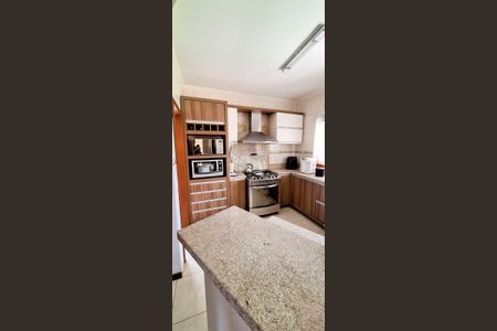 9_photo/952737b867.dfdf3a77207432af-ATLAS-6edf4517-d4a3-40cb-8e2c-81852d3ea4c0.jpg de casa à venda com 4 quartos, 254m² em Centro, Florianópolis