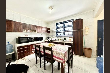 10_photo/952737b8c7.fefd7c3d96566746-ATLAS-6a229696-fb1e-4f2f-88be-674571ebe636.jpg de casa à venda com 3 quartos, 220m² em Coqueiros, Florianópolis