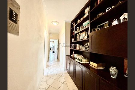 20_photo/952737b8c7.fefd7c3d96566746-ATLAS-aba7c569-e1c9-4c82-840d-3742b32031dc.jpg de casa à venda com 3 quartos, 220m² em Coqueiros, Florianópolis