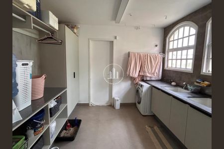 6_photo/952737b94b.2a041abba253ce4a-ATLAS-3313b7b6-ac1b-4e15-8a2a-1e96a16a7ff6.jpg de casa à venda com 5 quartos, 335m² em Coqueiros, Florianópolis