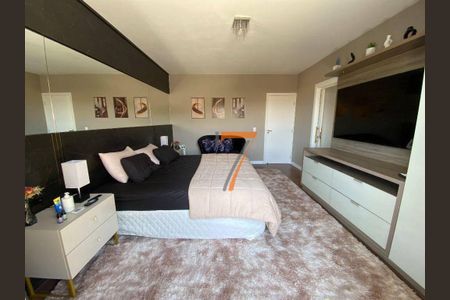 10_photo/952737ba87.0dba02f6e03a3679-ATLAS-2a368d8a-559b-4fb8-9d02-c2d7765b436f.jpg de casa à venda com 7 quartos, 450m² em Coqueiros, Florianópolis