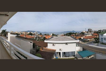 33_photo/952737ba89.8c2ca795ebaebe51-ATLAS-2144c6fc-0794-4373-862b-e6eac377b86b.jpg de casa à venda com 5 quartos, 320m² em Coqueiros, Florianópolis