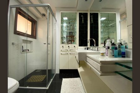 18_photo/952737bac5.1bb529b01f5e602e-ATLAS-1d81cce9-da4e-4e5d-83e7-f9a0486543fb.jpg de casa à venda com 6 quartos, 900m² em Coqueiros, Florianópolis