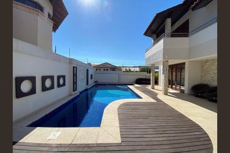 6_photo/952737bac5.1bb529b01f5e602e-ATLAS-621bbc15-977e-4c66-8bdc-e68c88fccc07.jpg de casa à venda com 6 quartos, 900m² em Coqueiros, Florianópolis