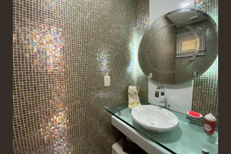 11_photo/952737bac5.1bb529b01f5e602e-ATLAS-dab4de40-eeb7-4b19-afb5-24e9663a79ee.jpg de casa à venda com 6 quartos, 900m² em Coqueiros, Florianópolis