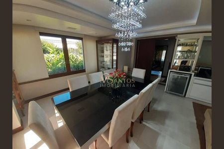 3_photo/952737bac7.1bb529b01f5e602e-ATLAS-01cdecf0-7cc7-40f8-928e-a2df2fc1f9c4.jpg de casa à venda com 7 quartos, 900m² em Coqueiros, Florianópolis