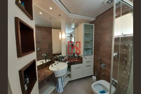 2_photo/952737bac7.1bb529b01f5e602e-ATLAS-10fe2dc7-a388-4cf3-862e-6a5142e344ab.jpg de casa à venda com 7 quartos, 900m² em Coqueiros, Florianópolis