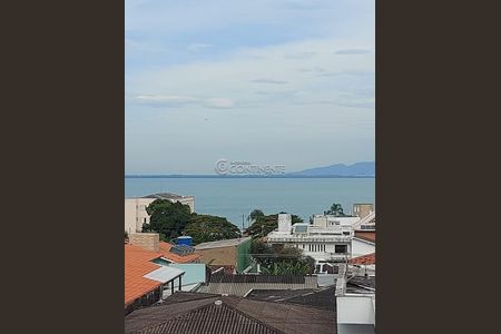 4_photo/952737baf3.7980aed8fa71c73b-ATLAS-0d6512ab-e439-44fa-8a62-1ceb6a7189fa.jpg de casa à venda com 4 quartos, 320m² em Coqueiros, Florianópolis