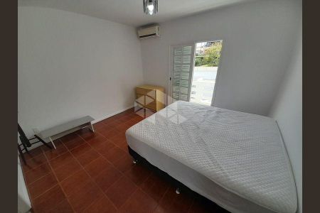 12_photo/952737baf3.7980aed8fa71c73b-ATLAS-2f7c3a2f-a1e1-41fe-9fee-5bfcd15a92ec.jpg de casa à venda com 5 quartos, 320m² em Coqueiros, Florianópolis