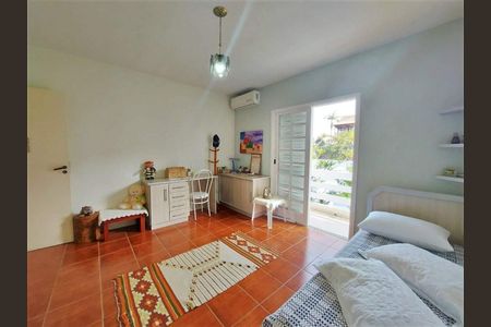 19_photo/952737baf3.7980aed8fa71c73b-ATLAS-7ec2d610-8d76-41eb-b00a-f5a02b8cb23e.jpg de casa à venda com 4 quartos, 176m² em Coqueiros, Florianópolis