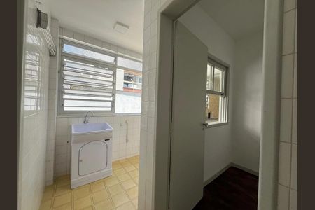 27_photo/952737bb05.0ae3c7cbe8b8550b-ATLAS-c38cea1c-2e8b-45b2-b595-d6a98c192de2.jpg de apartamento à venda com 3 quartos, 119m² em Coqueiros, Florianópolis