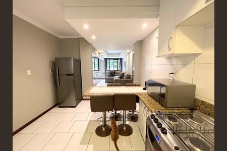 7_photo/952737bb89.f2bfaed4af7a5e8b-ATLAS-2c23a29e-4d16-4b9a-802c-8700bc95b32f.jpg de apartamento à venda com 2 quartos, 88m² em Coqueiros, Florianópolis