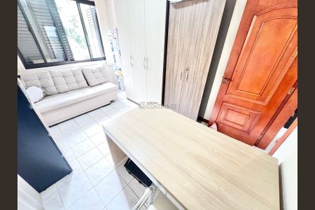 40_photo/952737bb89.f2bfaed4af7a5e8b-ATLAS-a4aa4a32-a5da-4f6b-8acc-8c450079fece.jpg de apartamento à venda com 3 quartos, 92m² em Coqueiros, Florianópolis