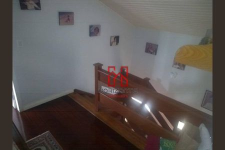 2_photo/952737bc2f.b88e781a7551a754-ATLAS-e2f53714-9c55-4d5f-af08-9e442d1da541.jpg de casa à venda com 4 quartos, 288m² em Coqueiros, Florianópolis