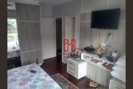 3_photo/952737bc2f.b88e781a7551a754-ATLAS-e7276a83-3bc2-4fa5-b950-dee188a0e2f8.jpg de casa à venda com 4 quartos, 288m² em Coqueiros, Florianópolis