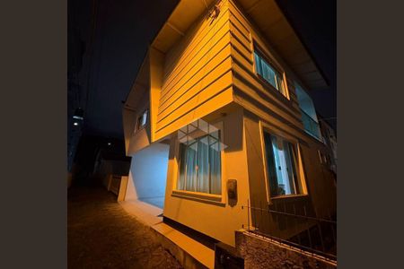 2_photo/952737bccb.8e0eb91ddf13b66a-ATLAS-f244bda2-7e1c-45f3-9f46-c8fa0eeefabe.jpg de casa para alugar com 2 quartos, 100m² em Coqueiros, Florianópolis