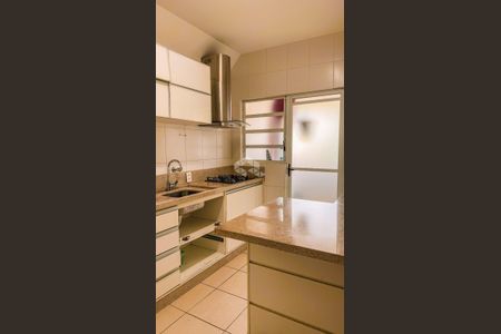 5_photo/952737bcd1.4e6eba724052788a-ATLAS-e193787f-8183-4a43-9be4-261c53288c04.jpg de apartamento à venda com 2 quartos, 94m² em Coqueiros, Florianópolis