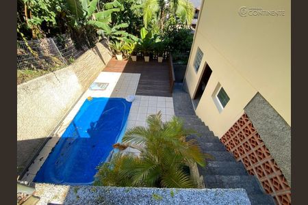 40_photo/952737bcfd.79518a11401aeb31-ATLAS-ca1346ba-8452-4e03-b117-df3799ba0764.jpg de casa à venda com 3 quartos, 250m² em Coqueiros, Florianópolis