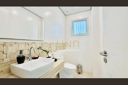 13_photo/952737bd21.ae3d86bef28e162d-ATLAS-b2ecaf55-01b0-4c38-88e2-644d74e01e79.jpg de casa à venda com 3 quartos, 330m² em Coqueiros, Florianópolis