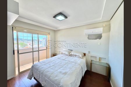 47_photo/952737bd77.4f01e810a805cb87-ATLAS-29324e59-d6bb-42e6-93fe-417079e30ad1.jpg de casa à venda com 5 quartos, 313m² em Coqueiros, Florianópolis