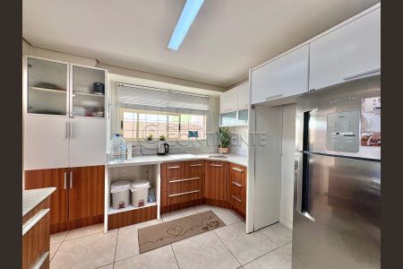 24_photo/952737bd77.4f01e810a805cb87-ATLAS-7021a4cf-1a8d-4ea6-9219-cd1cc4ee5de7.jpg de casa à venda com 5 quartos, 313m² em Coqueiros, Florianópolis