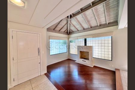 2_photo/952737bd77.4f01e810a805cb87-ATLAS-81e2229e-bd47-409b-a044-d3090f81f55b.jpg de casa à venda com 5 quartos, 313m² em Coqueiros, Florianópolis