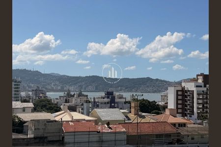 8_photo/952737bda7.ae537c11cfa6cc3a-ATLAS-2e6ef4c7-7b84-41ed-bcc4-1d95732bca88.jpg de apartamento à venda com 1 quarto, 27m² em Coqueiros, Florianópolis