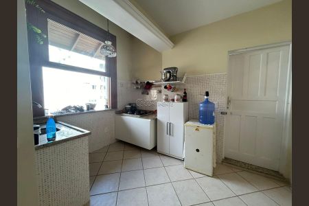 3_photo/952737be1f.a5b61410c387fb0a-ATLAS-0bf88956-ca63-4bfb-bc9b-6d49608fa8fb.jpg de casa à venda com 4 quartos, 280m² em Coqueiros, Florianópolis