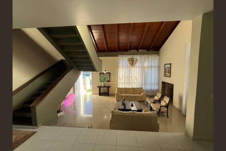 4_photo/952737be2f.1ee954665fa22826-ATLAS-36eefa69-cc08-46bd-a09f-9eb0bec96b02.jpg de casa à venda com 5 quartos, 340m² em Coqueiros, Florianópolis