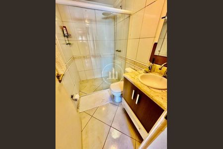 10_photo/952737be2f.1ee954665fa22826-ATLAS-3ebbce4b-9fcd-4d14-99c6-e7d954adcea5.jpg de casa à venda com 5 quartos, 360m² em Coqueiros, Florianópolis