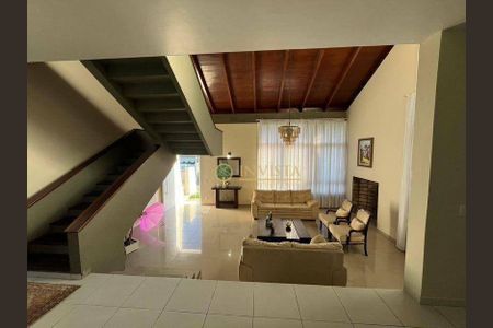 4_photo/952737be2f.1ee954665fa22826-ATLAS-dd1f30cd-7736-4415-9f46-3cc2b8b9fb5c.jpg de casa à venda com 5 quartos, 340m² em Coqueiros, Florianópolis