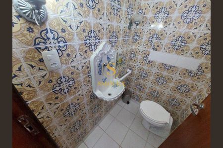 9_photo/952737be31.5cacb5cd1a05b02e-ATLAS-72b027ad-3508-4e09-8a7f-a516d1c6b1d4.jpg de casa para alugar com 4 quartos, 170m² em Coqueiros, Florianópolis