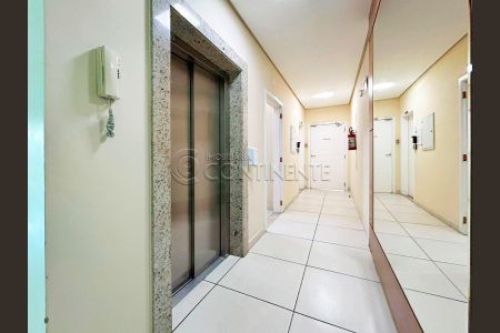 3_photo/952737be3f.ae537c11cfa6cc3a-ATLAS-18e18c6c-d691-47a5-8bea-4b261d9aa82a.jpg de apartamento à venda com 2 quartos, 76m² em Coqueiros, Florianópolis