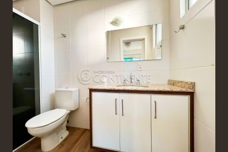 4_photo/952737be3f.ae537c11cfa6cc3a-ATLAS-32e45e3f-24c5-48b2-b656-79e20c98246c.jpg de apartamento à venda com 2 quartos, 76m² em Coqueiros, Florianópolis