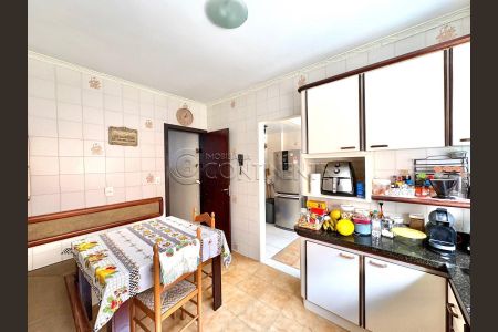 2_photo/952737be57.e9744f0b397a6472-ATLAS-0ceadb8f-be89-4c9b-a9fd-dbc852b0f042.jpg de apartamento à venda com 4 quartos, 152m² em Coqueiros, Florianópolis