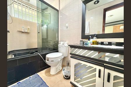 8_photo/952737be57.e9744f0b397a6472-ATLAS-38cb6f43-4efa-4cb2-b569-cf7a7a36e2e0.jpg de apartamento à venda com 4 quartos, 152m² em Coqueiros, Florianópolis