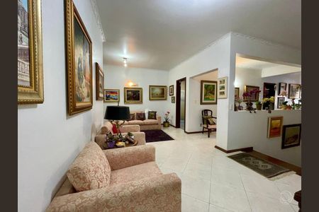 11_photo/952737be99.0a32700d332bd690-ATLAS-d9f51d48-5e65-4e45-bb15-a61b6554f67e.jpg de casa à venda com 4 quartos, 430m² em Coqueiros, Florianópolis