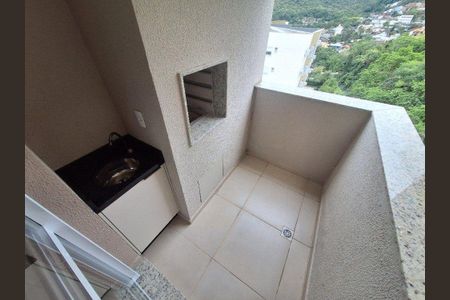 4_photo/952737be99.dca5fb5fe7f5a812-ATLAS-6be141b0-7734-41ec-a041-5e35e51f91fd.jpg de apartamento para alugar com 2 quartos, 65m² em Coqueiros, Florianópolis