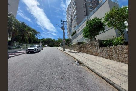 18_photo/952737be99.dca5fb5fe7f5a812-ATLAS-ec0ccf25-16ab-49b4-8a66-0b6bed0f9a72.jpg de apartamento para alugar com 2 quartos, 65m² em Coqueiros, Florianópolis