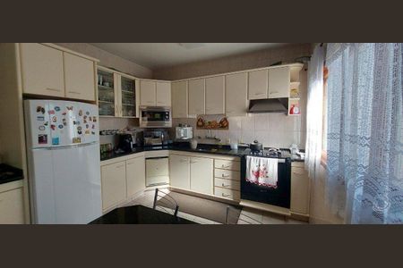 2_photo/952737beb7.733a2fecce93ffd7-ATLAS-57622c60-eba3-488c-af97-d9e022552155.jpg de casa à venda com 5 quartos, 249m² em Capoeiras, Florianópolis