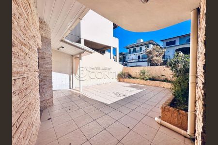 6_photo/952737bebf.34730a09c7934e52-ATLAS-4982c33e-343f-4b22-aa97-5eb7d49ebc4b.jpg de casa à venda com 4 quartos, 387m² em Coqueiros, Florianópolis