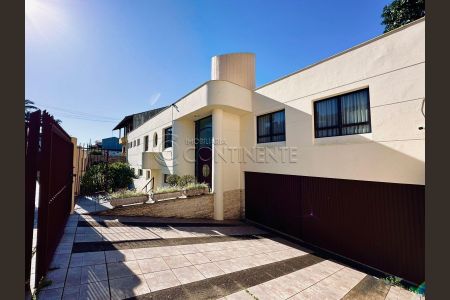 4_photo/952737bebf.34730a09c7934e52-ATLAS-a83d4885-604d-4d5c-8741-95f85b2ddef6.jpg de casa à venda com 4 quartos, 387m² em Coqueiros, Florianópolis
