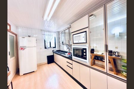 1_photo/952737bebf.34730a09c7934e52-ATLAS-d10e91c8-9380-4283-b720-a3be7cca1b5a.jpg de casa à venda com 4 quartos, 387m² em Coqueiros, Florianópolis