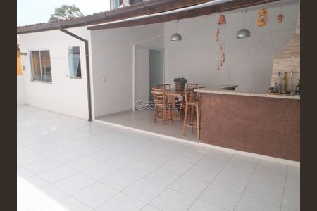 5_photo/952737bedf.16787a6ea0be7e8a-ATLAS-3bb66b65-0ccc-45b7-80e3-5c0456c8e66a.jpg de casa à venda com 4 quartos, 240m² em Coqueiros, Florianópolis