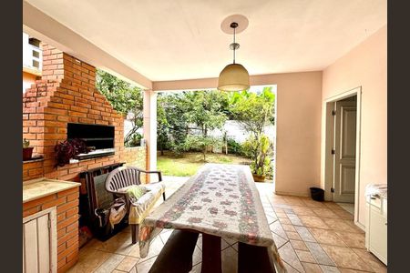 22_photo/952737beef.7249761259ddfa30-ATLAS-78e2cd6d-e26f-4ea5-af9c-10c1c40f6246.jpg de casa à venda com 3 quartos, 262m² em Coqueiros, Florianópolis