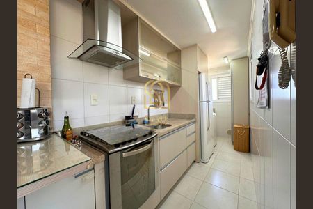 4_photo/952737bef5.1f85094cffd9cdaa-ATLAS-27525829-d560-4e31-991d-6f25b36ef395.jpg de apartamento à venda com 2 quartos, 69m² em Coqueiros, Florianópolis