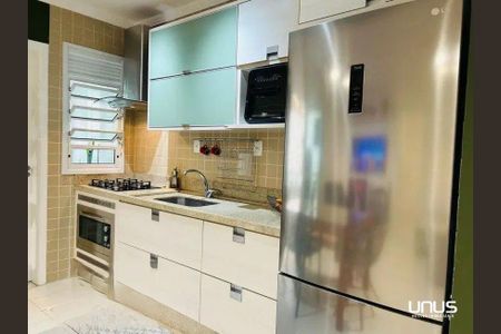 7_photo/952737bf1d.68fea5cf95d25830-ATLAS-9a79f18a-96a3-4fa0-a9ce-a97b7e55cd2c.jpg de apartamento à venda com 2 quartos, 72m² em Coqueiros, Florianópolis