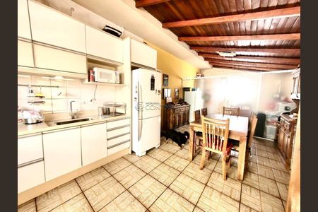 3_photo/952737bf3f.143559cf2cedd01d-ATLAS-0f7fcc5e-8b91-40af-8caa-59867e468e9a.jpg de casa à venda com 5 quartos, 310m² em Coqueiros, Florianópolis