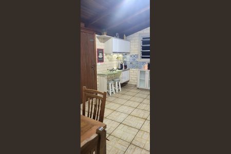 4_photo/952737bf3f.143559cf2cedd01d-ATLAS-279fb3ce-df71-435c-8a58-d013151dcec4.jpg de casa à venda com 5 quartos, 300m² em Coqueiros, Florianópolis