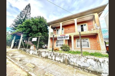 5_photo/952737bf3f.143559cf2cedd01d-ATLAS-61148ef8-e970-4f79-84c2-7b23af83c512.jpg de casa à venda com 5 quartos, 310m² em Coqueiros, Florianópolis